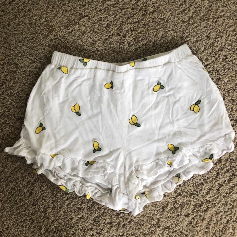 PacSun Lemon print shorts
